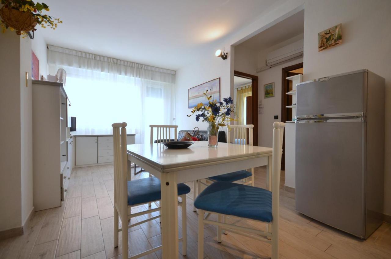 Apartamento Residenza Alisei Lignano Sabbiadoro Exterior foto