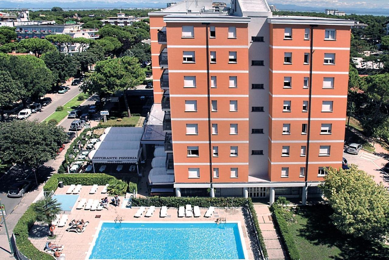 Apartamento Residenza Alisei Lignano Sabbiadoro Exterior foto